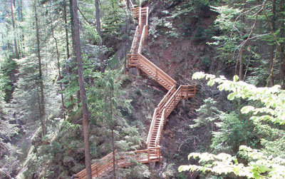 vorderkaserklamm1
