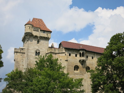 burg-liechtenstein_400px