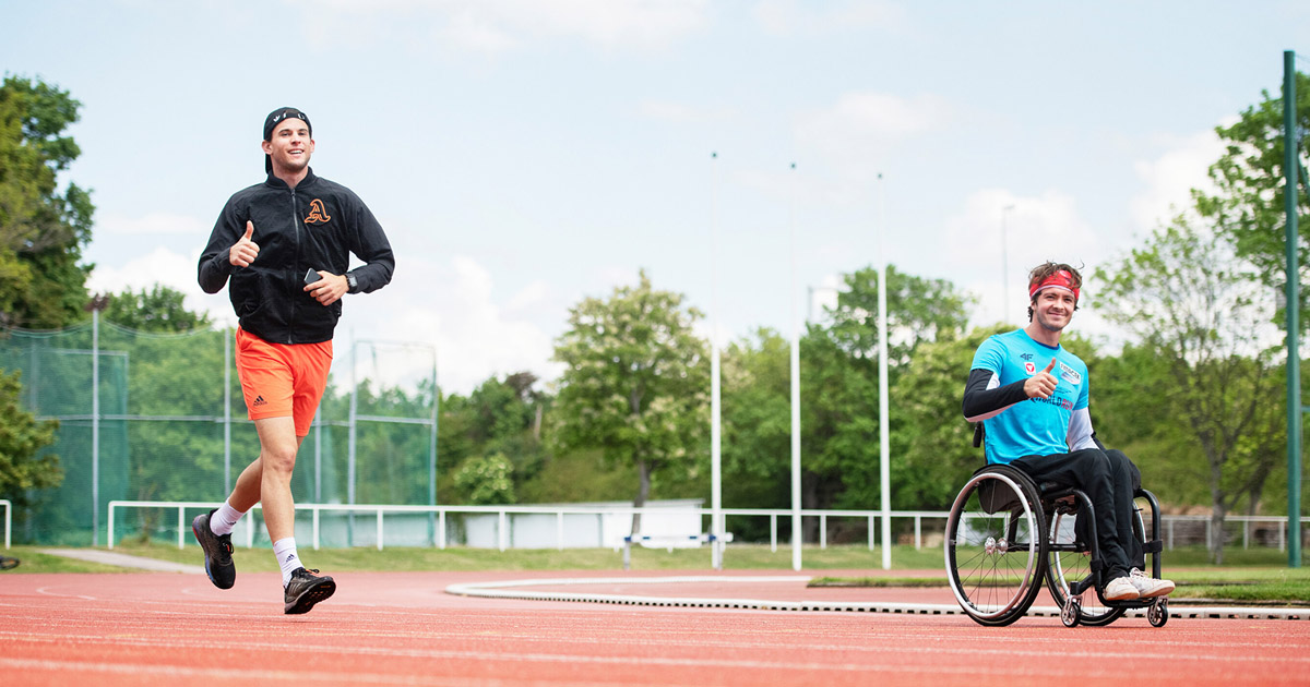 Nico Langmann und Dominic Thiem beim Wingsforlife App Run