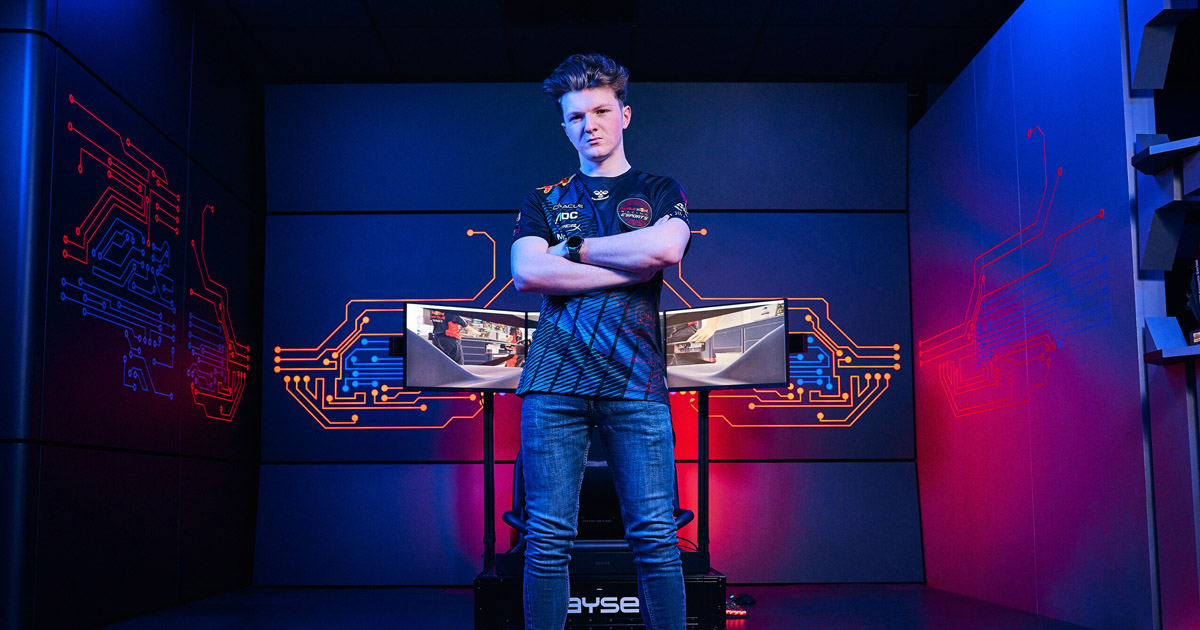 sebastian job - oracle red bull racing esports