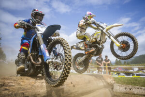 Adrenalin pur am ersten Tag der Enduro Trophy in Murau: Staub, Action und Leidenschaft auf zwei Rädern