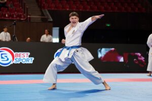 Zöchling überrascht in der U21-Kata mit Youth League-Gold, Medaillen-Regen für Karate Austria in Mexiko