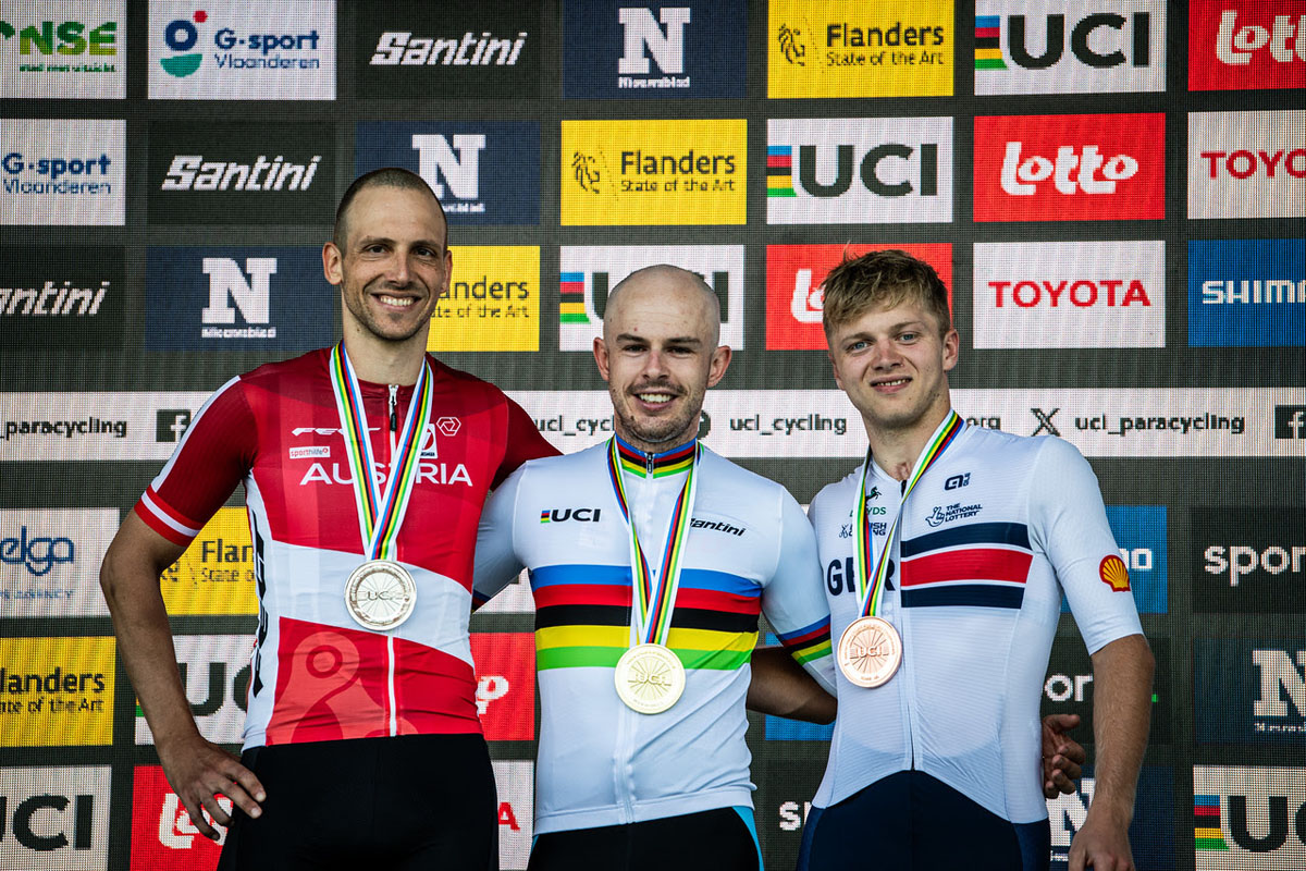 Zeitfahrweltmeister strahlen mit Bronze in Ronse, Steinbichler holt Silber