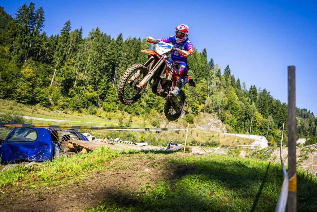 Tag 1 der Enduro Trophy Oberwölz: Spannung, Action und Leidenschaft